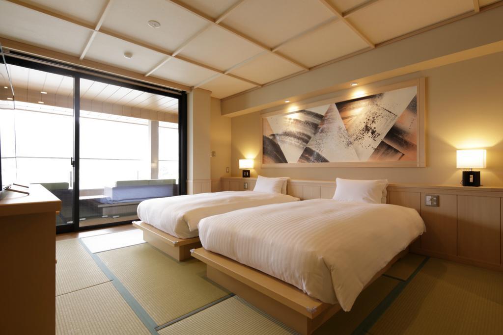 Hotel Fujikawaguchiko Onsen Konanso Zewnętrze zdjęcie A room at the hotel