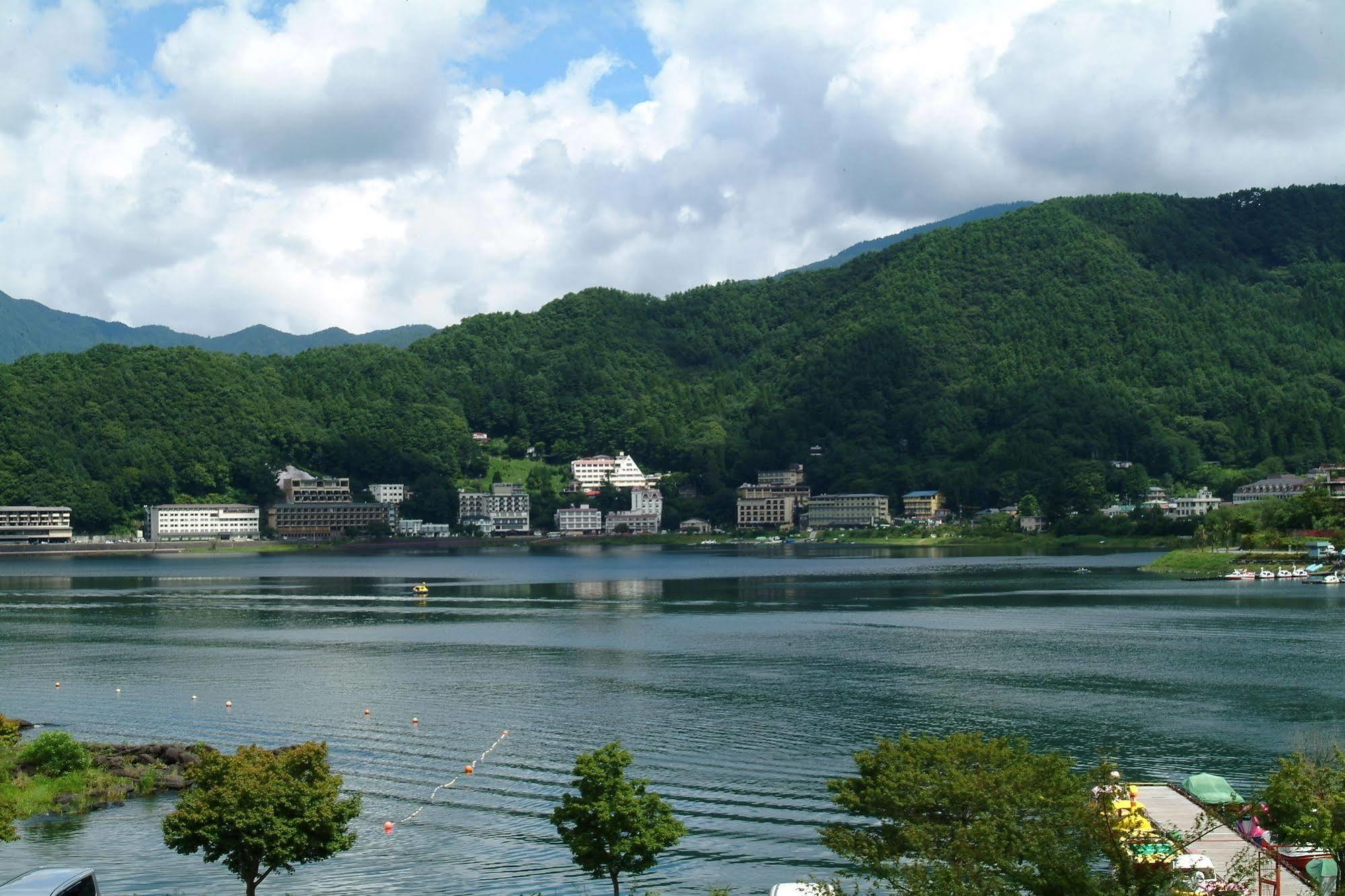 Hotel Fujikawaguchiko Onsen Konanso Zewnętrze zdjęcie Lake Hyōko
